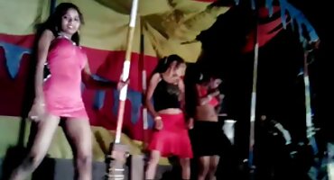 phim sex massage Brunette thủ dâm trước mặt phim sex ngoại tình người lái xe.